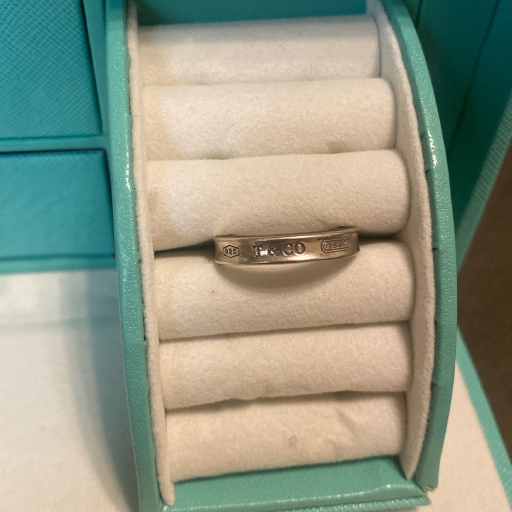 Tiffany & Co Band